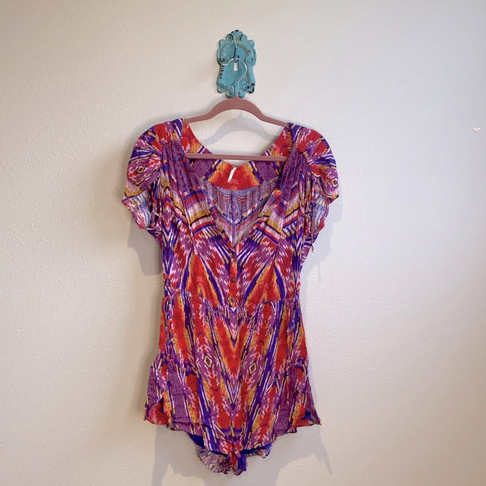 Free People romper🌺